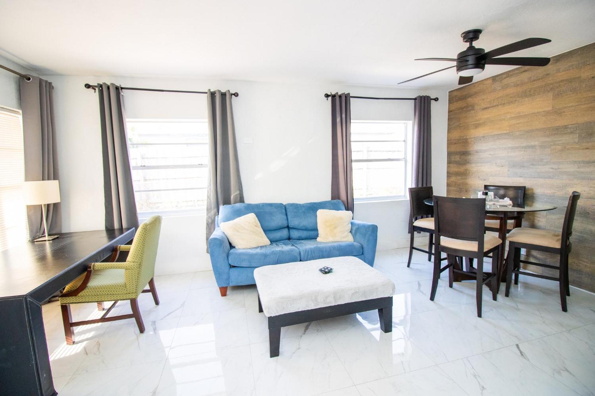Shared Home - Close To The Beach Riviera Beach Luaran gambar